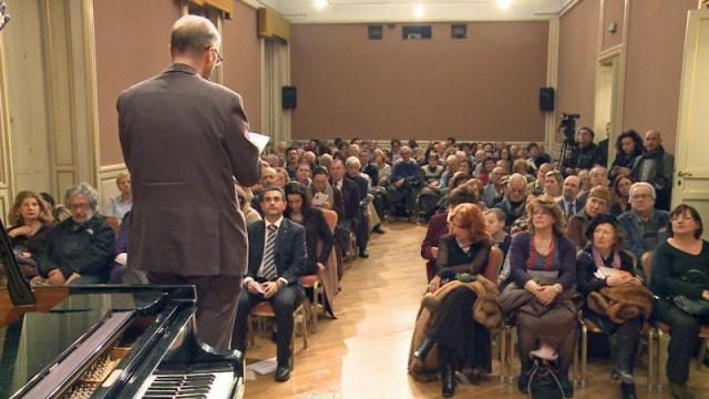 pubblico nella "Sala Liszt" dell'Accademia d'Ungheria in Roma